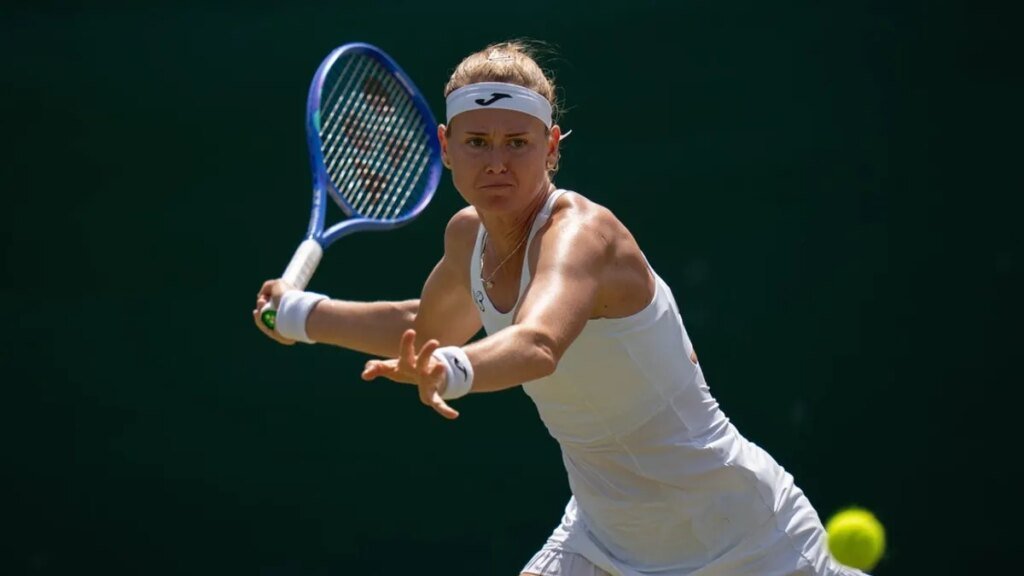 WTA roundup: Marie Bouzkova stays on title defense path in Prague