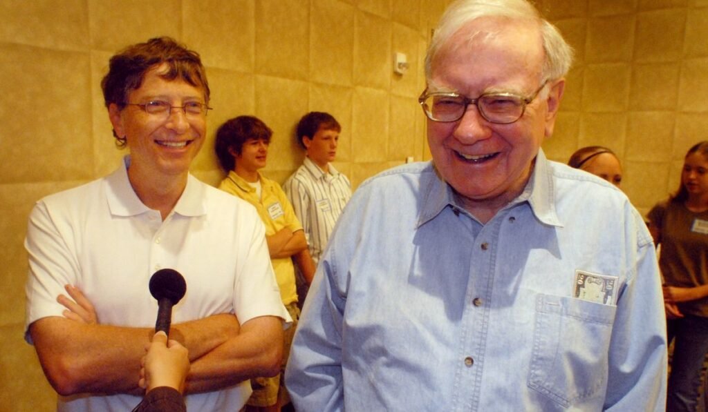 Warren Buffett explains why his kids, not the Gates Foundation, will now give away all his fortune Warren Buffett explains why his kids, not the Gates Foundation, will now give away all his fortune
