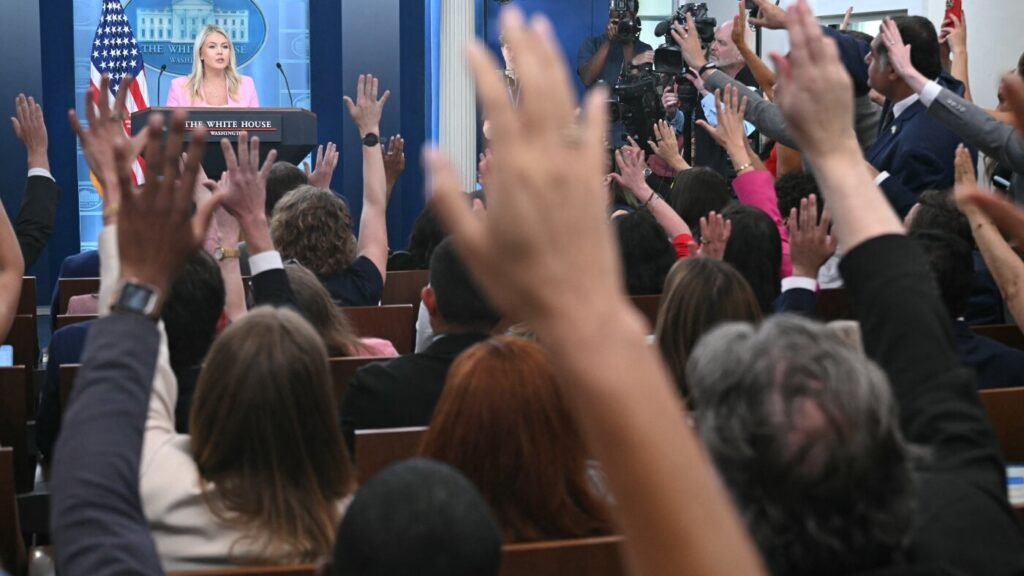 White House says ICE traffic stops will continue after deadly shootings : NPR White House says ICE traffic stops will continue after deadly shootings : NPR