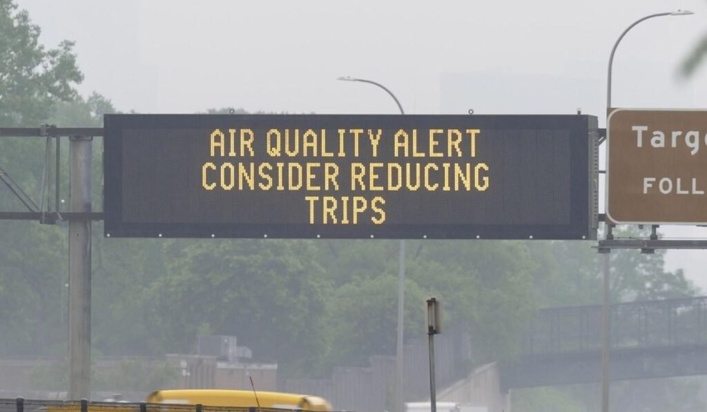 Wildfire smoke from Canada chokes air quality in the District of Columbia