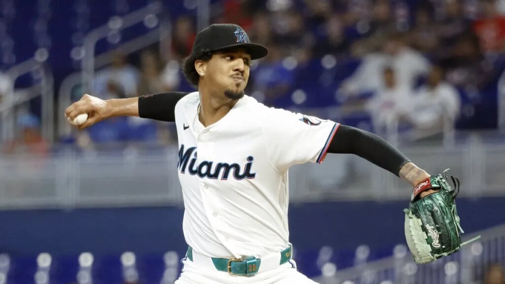 William Contreras’ 3-run walk-off blast lifts Brewers over Marlins William Contreras' 3-run walk-off blast lifts Brewers over Marlins