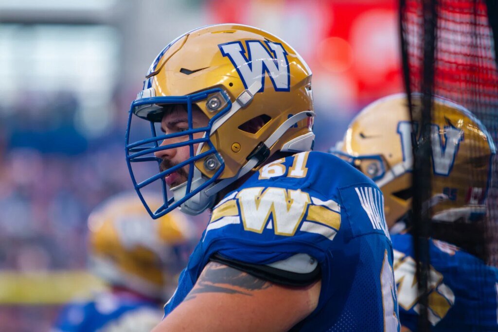 Winnipeg Blue Bombers shuffle trenches against Tiger-Cats Winnipeg Blue Bombers shuffle trenches against Tiger-Cats