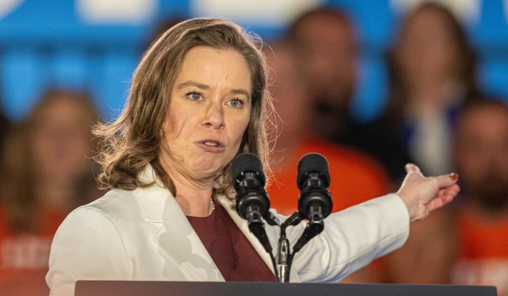 Wisconsin governor candidate says her campaign has far less money than she thought Wisconsin governor candidate says her campaign has far less money than she thought
