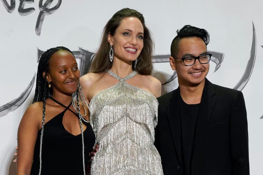 Zahara and Maddox, Angelina Jolie and Brad Pitt’s eldest children, take the next step to drop their father’s surname | People Zahara and Maddox, Angelina Jolie and Brad Pitt’s eldest children, take the next step to drop their father’s surname | People