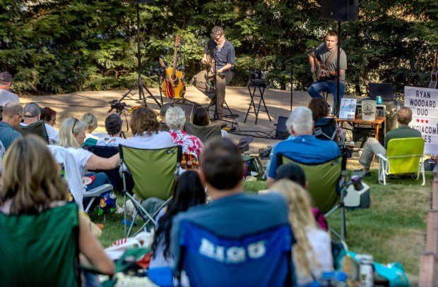 bandas, camiones de comida, cornhole y ping pong llegan a Santa Rosa – Celebrity Land bandas, camiones de comida, cornhole y ping pong llegan a Santa Rosa – Celebrity Land