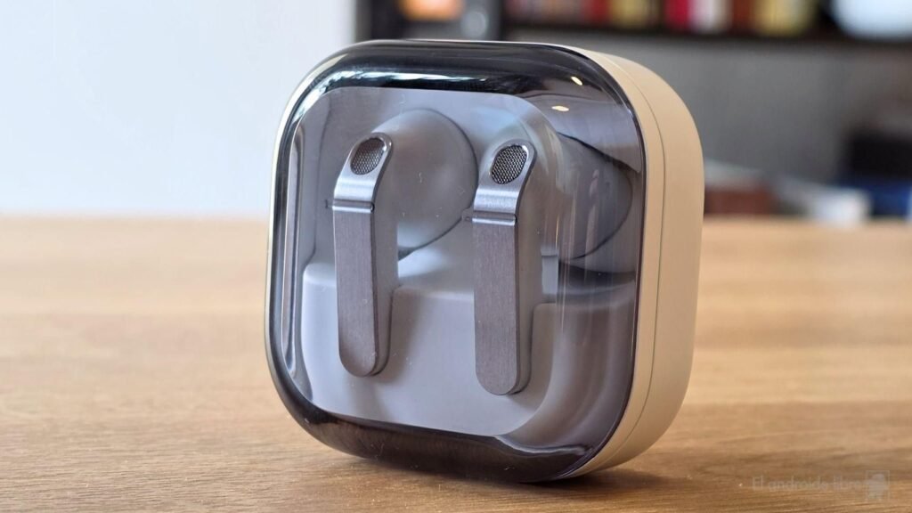 sus nuevos auriculares Galaxy Buds apostarían por un diseño de gancho ergonómico