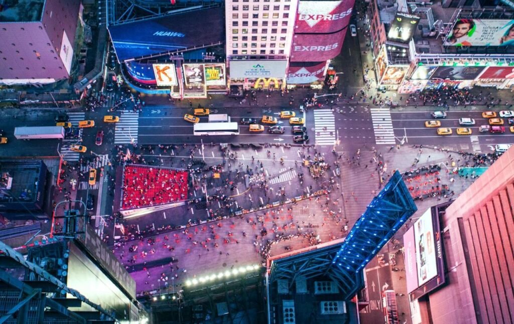 ᐅ TOP 10 Hotels with Ball Drop View in New York for 2026 (Updated)