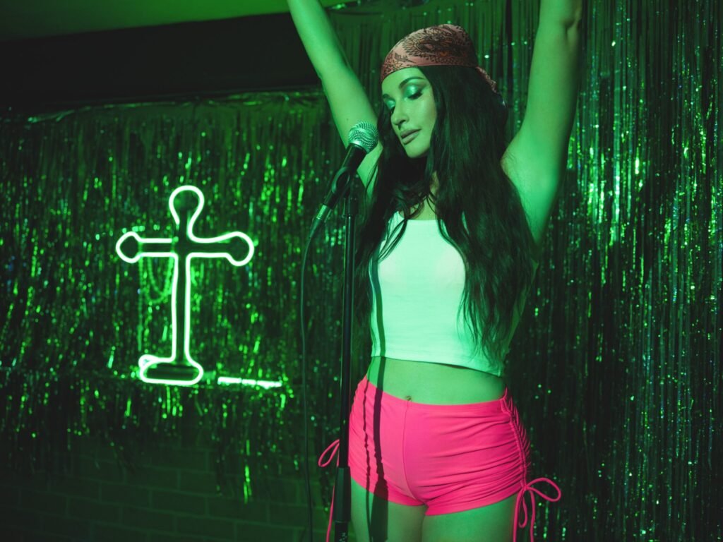 ‘Tiger in Your Sheets’ Has Kacey Musgraves Listeners Decoding a New Era ‘Tiger in Your Sheets’ Has Kacey Musgraves Listeners Decoding a New Era