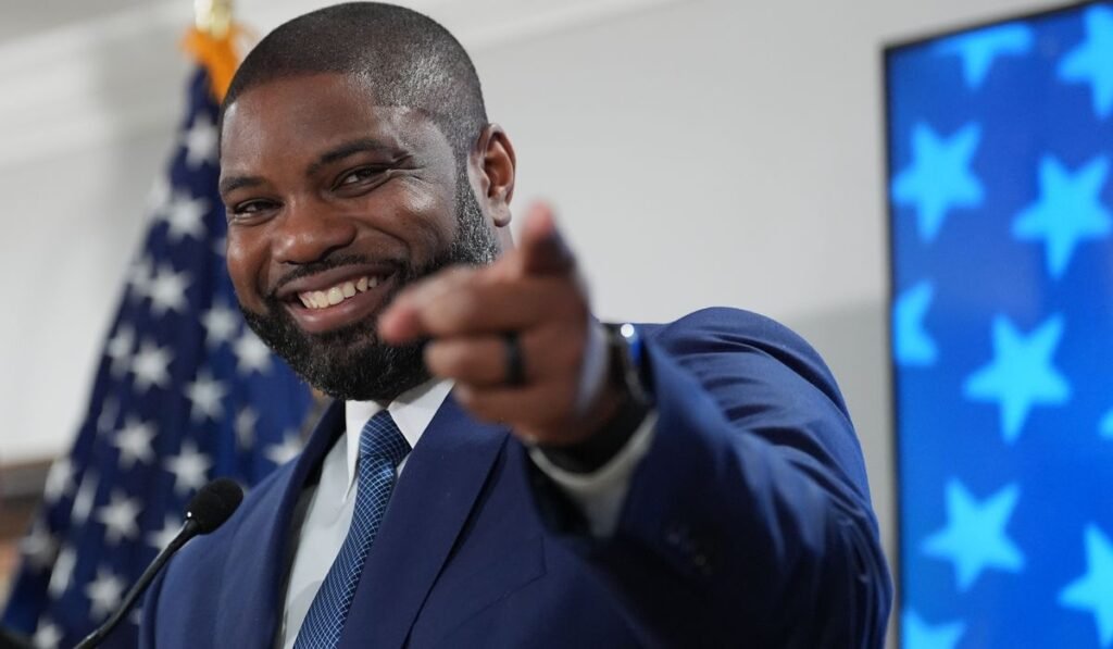 Florida holds primaries for governor and Congress, testing Trump’s grip on adopted state Florida holds primaries for governor and Congress, testing Trump’s grip on adopted state