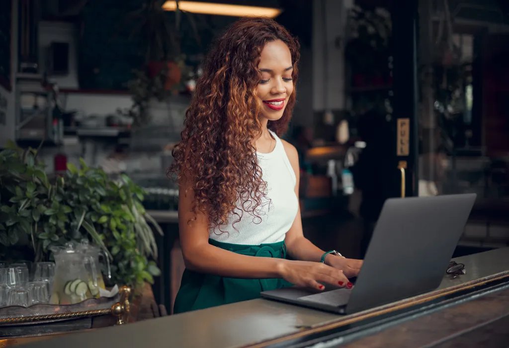 3 Digital Strategies to Give Your Small Business an Edge 3 Digital Strategies to Give Your Small Business an Edge