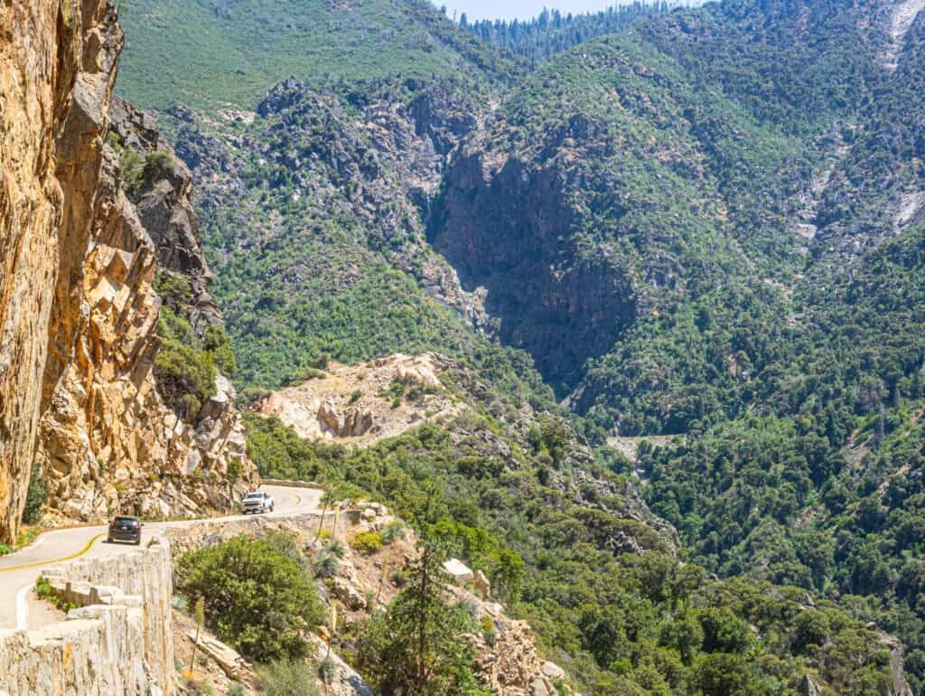 6-Day Yosemite, Kings Canyon & Sequoia Road Trip Itinerary 6-Day Yosemite, Kings Canyon & Sequoia Road Trip Itinerary
