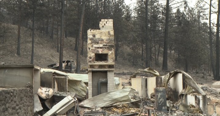 A painful homecoming: Faulder residents return to see what the Bald range fire left behind A painful homecoming: Faulder residents return to see what the Bald range fire left behind
