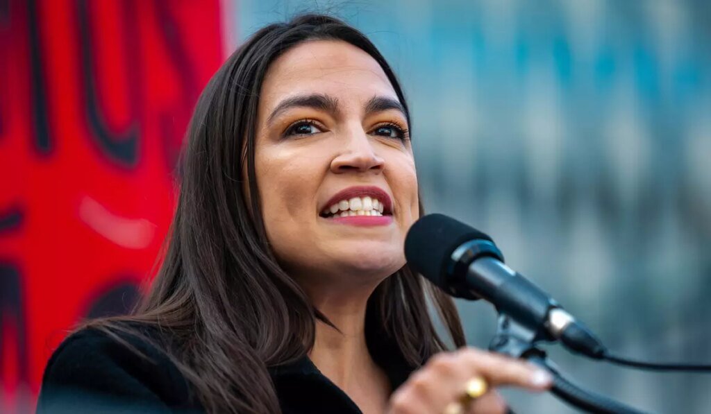 AOC renews DSA membership after 7-year lapse AOC renews DSA membership after 7-year lapse