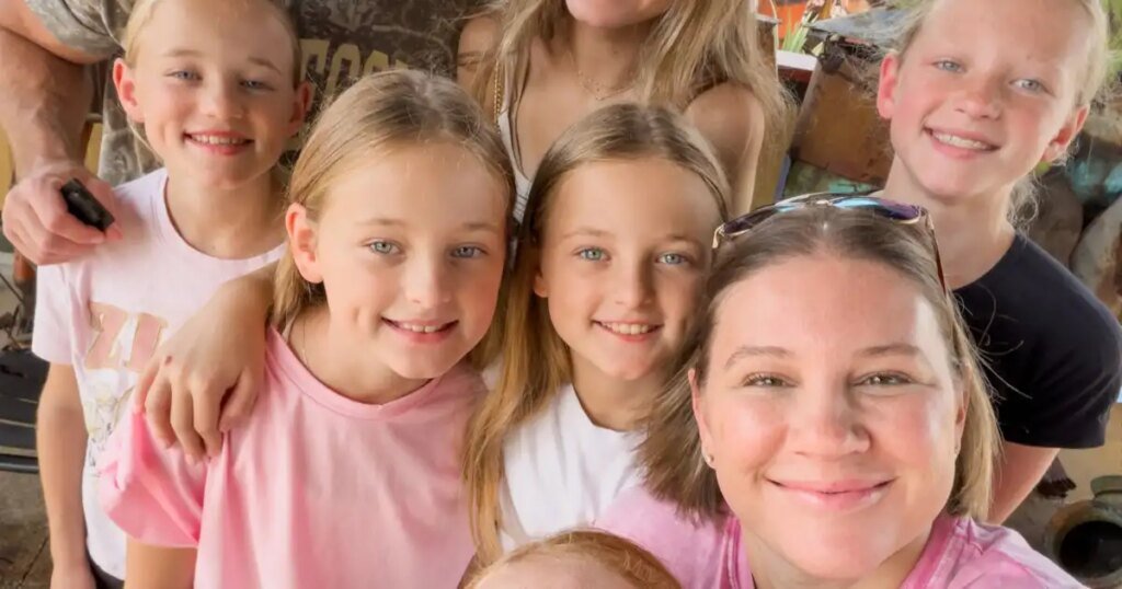 Adam and Danielle Busby Discuss Homeschooling Quintuplets Adam and Danielle Busby Discuss Homeschooling Quintuplets