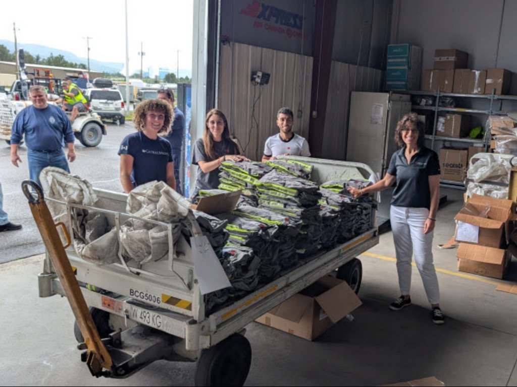 Air Canada team supporting wildfire relief in Northern Ontario Air Canada team supporting wildfire relief in Northern Ontario