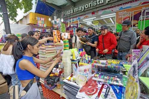 Alertan por fraudes con IA para este regreso a clases Alertan por fraudes con IA para este regreso a clases