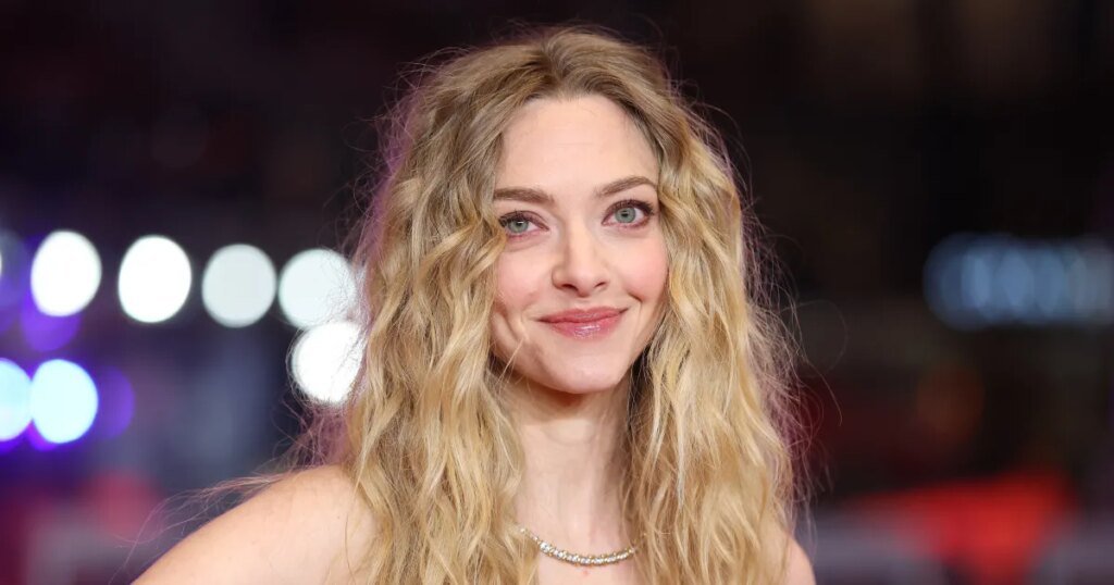 Amanda Seyfried's Old-Money Earrings Style Is $13 on Amazon