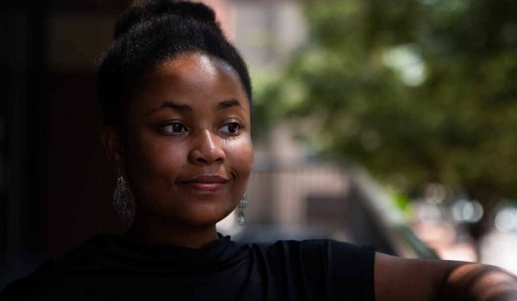Anxious students who were unenrolled now moving into Howard University dorms Anxious students who were unenrolled now moving into Howard University dorms