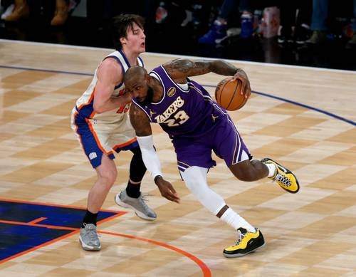Arranca era de Lebron con Filadelfia Arranca era de Lebron con Filadelfia