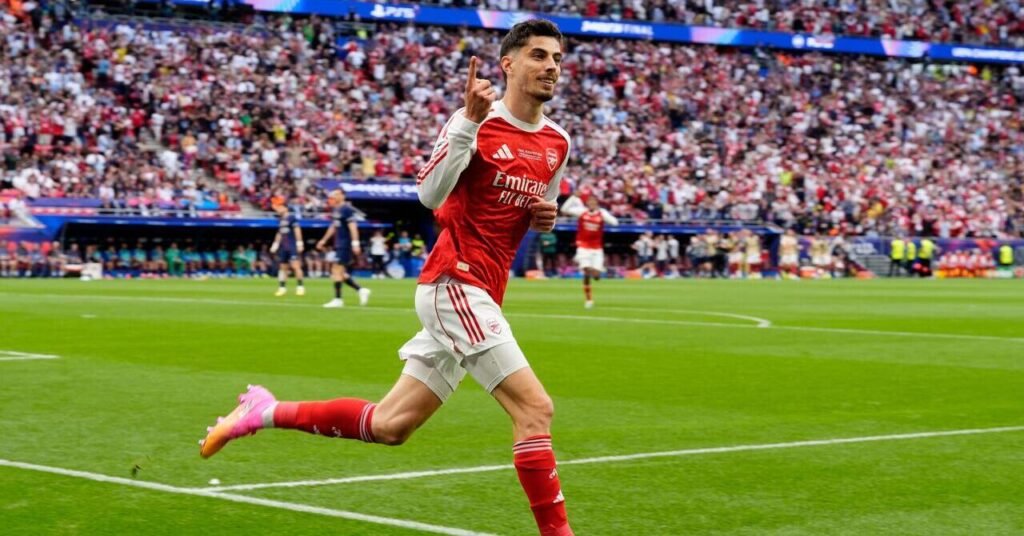 Arsenal v Coventry: Commentary, updates, goals and stats as champions target opening-night win Arsenal v Coventry: Commentary, updates, goals and stats as champions target opening-night win