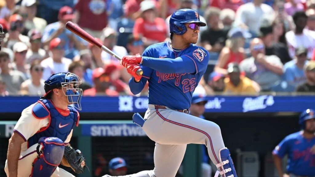 Astros playing for AL West title; Mets’ Juan Soto looking ahead to future Astros playing for AL West title; Mets' Juan Soto looking ahead to future