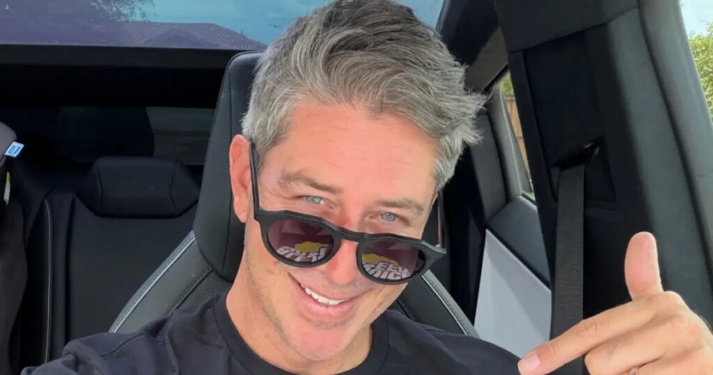 Bachelor’s Arie Luyendyk Jr. Gets 2nd Vasectomy After 4 Kids Bachelor’s Arie Luyendyk Jr. Gets 2nd Vasectomy After 4 Kids