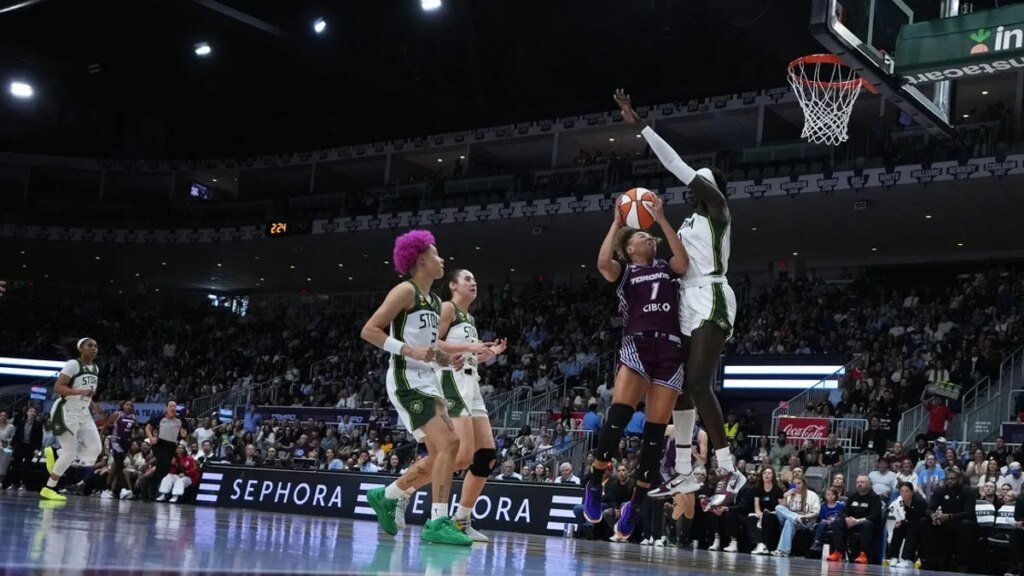 Banged-up Tempo continue unique road trip against Storm