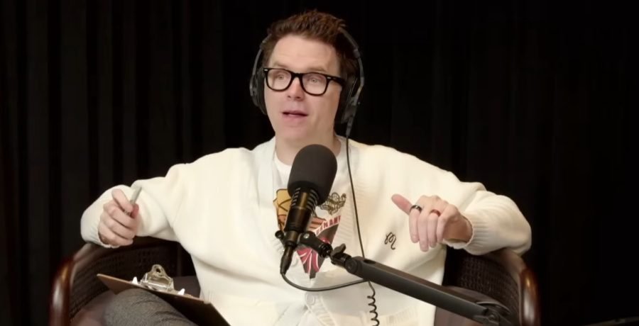 Bobby Bones Gets ‘DWTS’ Mirrorball Trophy Back After Returning It Bobby Bones Gets 'DWTS' Mirrorball Trophy Back After Returning It