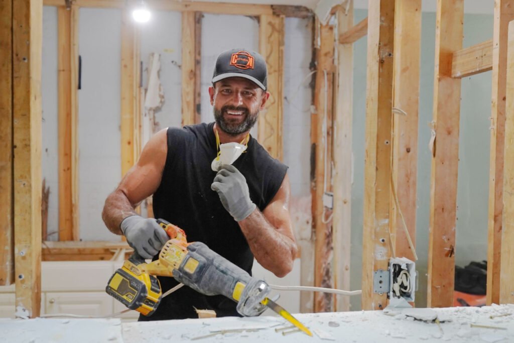 Botched Homes: HGTV Sets Premiere Date for Series About Disastrous Renovations - canceled + renewed TV shows, ratings