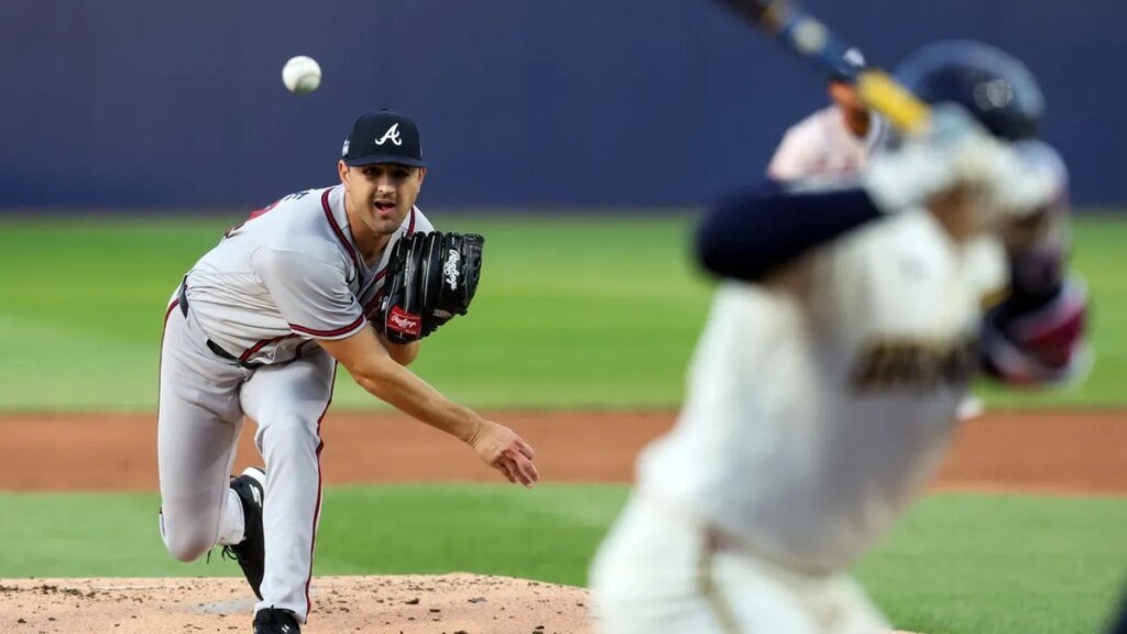 Braves edge Brewers in Little League Classic Braves edge Brewers in Little League Classic