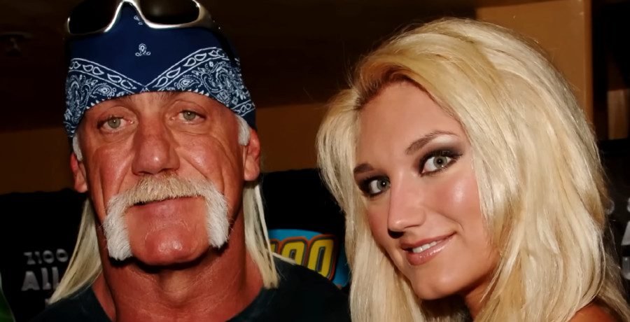 Brooke Hogan Defends Mourning Dad Despite Estrangement Brooke Hogan Defends Mourning Dad Despite Estrangement