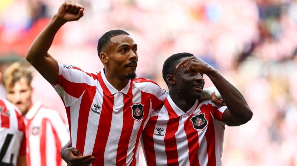 Calvert-Lewin rescues Leeds at Brentford as Sunderland edge Fulham Calvert-Lewin rescues Leeds at Brentford as Sunderland edge Fulham