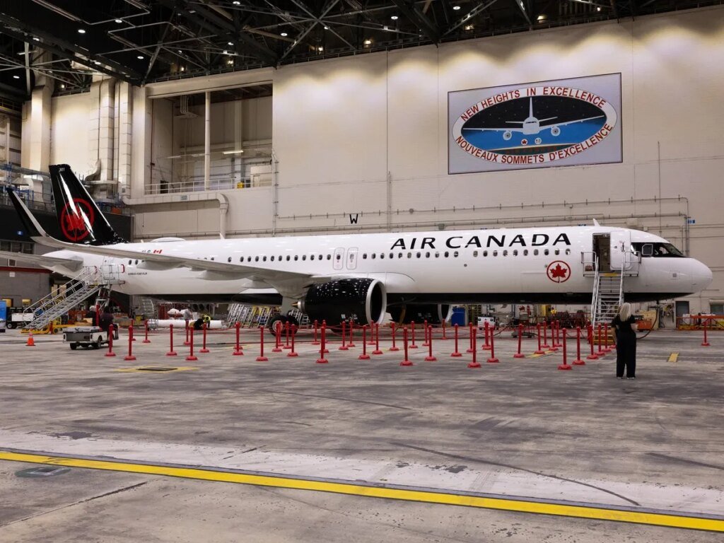 Canadian airlines scramble to make economy class less wearying