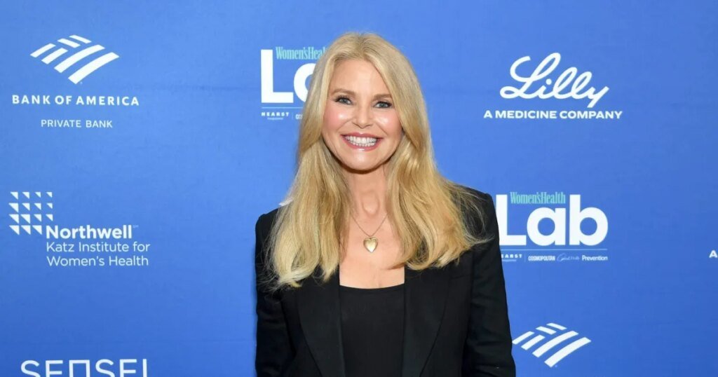 Christie Brinkley’s Flattering Trouser Shorts Style Is on Amazon Christie Brinkley's Flattering Trouser Shorts Style Is on Amazon