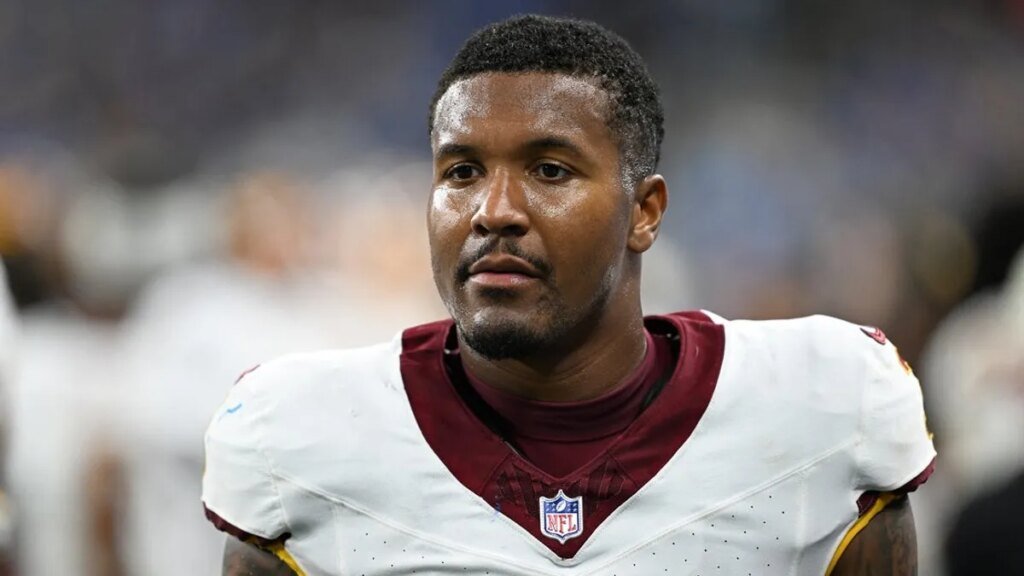 Commanders cut S Will Harris, reportedly sign OT D.J. Humphries