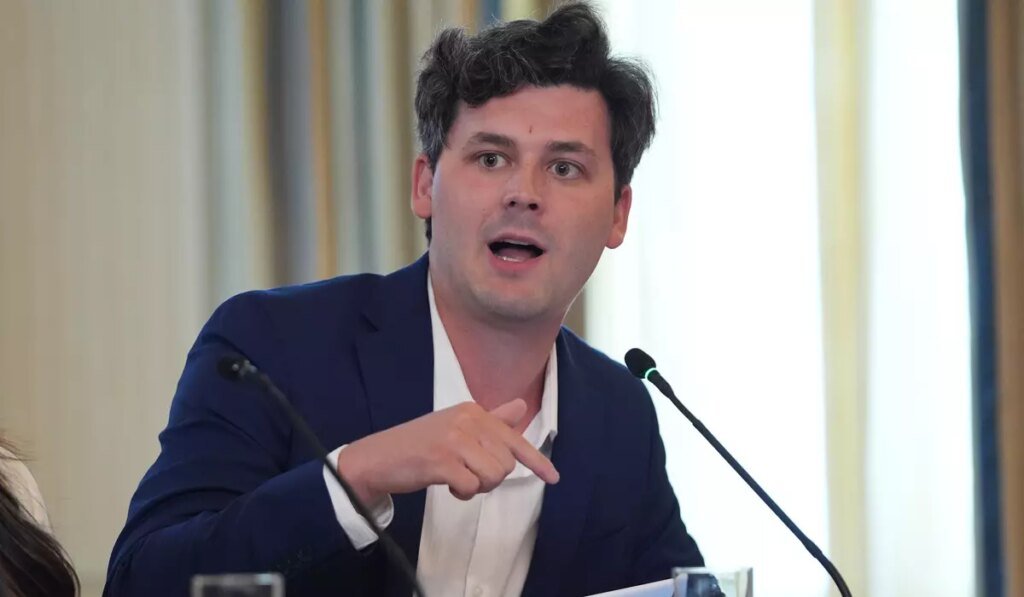 Conservative influencer faces criminal probe after Minnesota voting stunt goes viral Conservative influencer faces criminal probe after Minnesota voting stunt goes viral