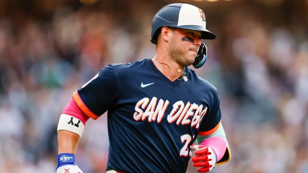 Consistent Ty France, Padres look to take down Twins again Consistent Ty France, Padres look to take down Twins again
