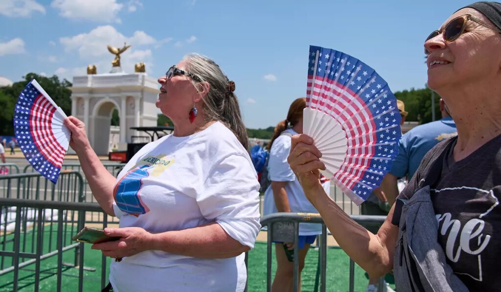 Contiguous U.S. breaks its record for hottest month ever, NOAA says