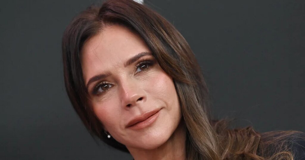 Copy Victoria Beckham’s Comfy, Slimming Dress Style for Less Copy Victoria Beckham's Comfy, Slimming Dress Style for Less