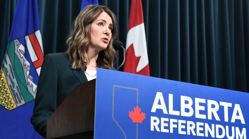 Danielle Smith muses about holding binding separation vote before next year’s general election Danielle Smith muses about holding binding separation vote before next year’s general election