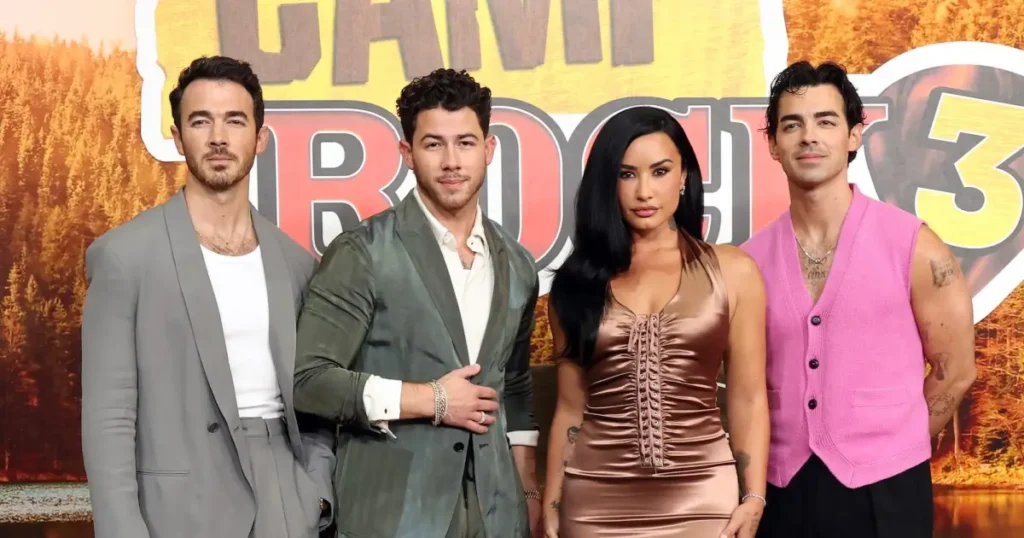 Demi Lovato Reunites With Ex Joe Jonas for Camp Rock 3