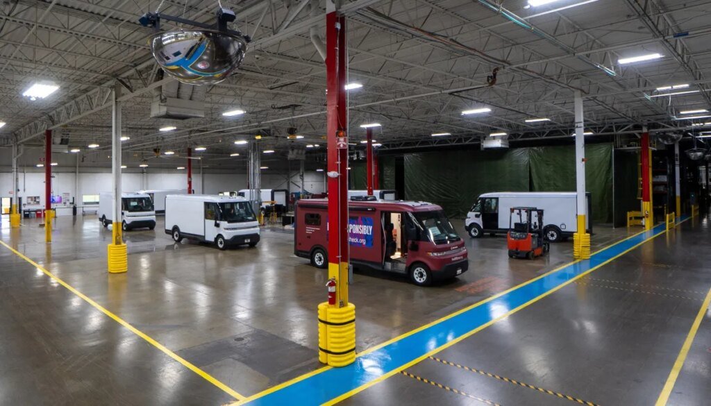 Detroit startup Grounded raises $5M to customize electric and gas-powered vans Detroit startup Grounded raises $5M to customize electric and gas-powered vans