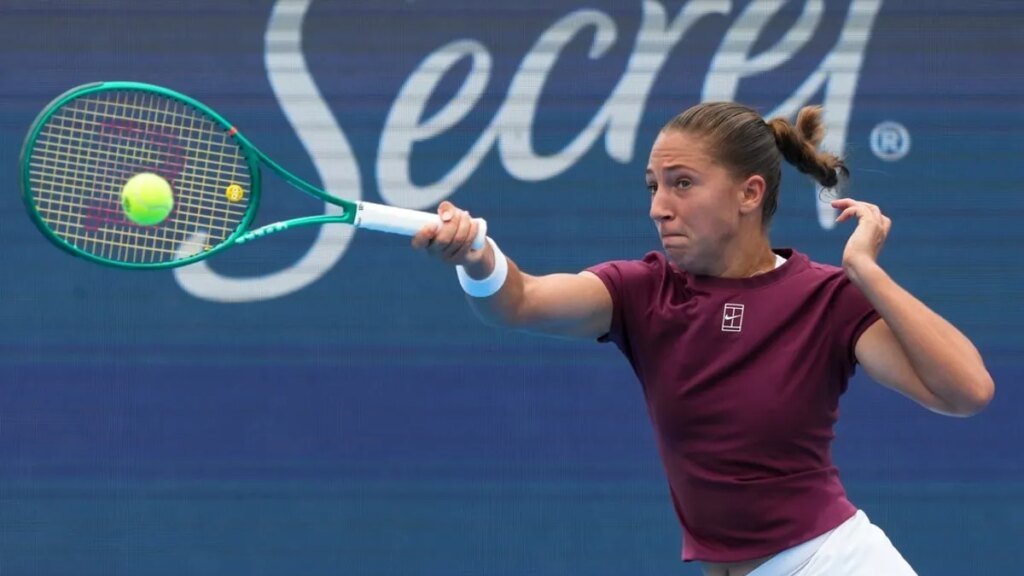 Diane Parry advances in Monterrey to reach first career final