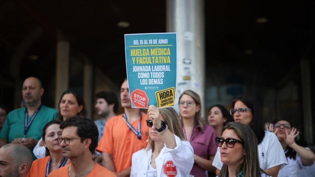 El Gobierno aprobará este martes el Estatuto Marco sin resolver el conflicto con los médicos