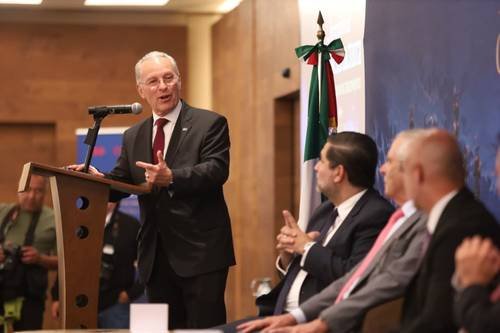 El gobierno eliminó trabas para proyectos de inversión por 3.5 mil mdd en 4 meses El gobierno eliminó trabas para proyectos de inversión por 3.5 mil mdd en 4 meses