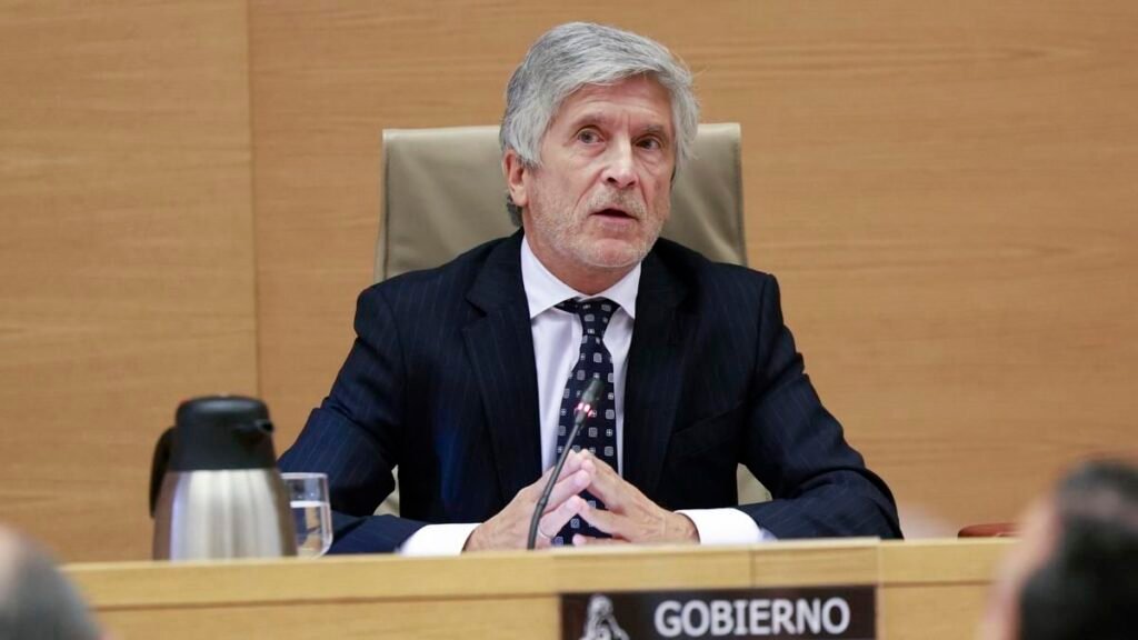 España solicita a la Comisión Europea el apoyo de Frontex y Europol para el triaje de migrantes en Ceuta