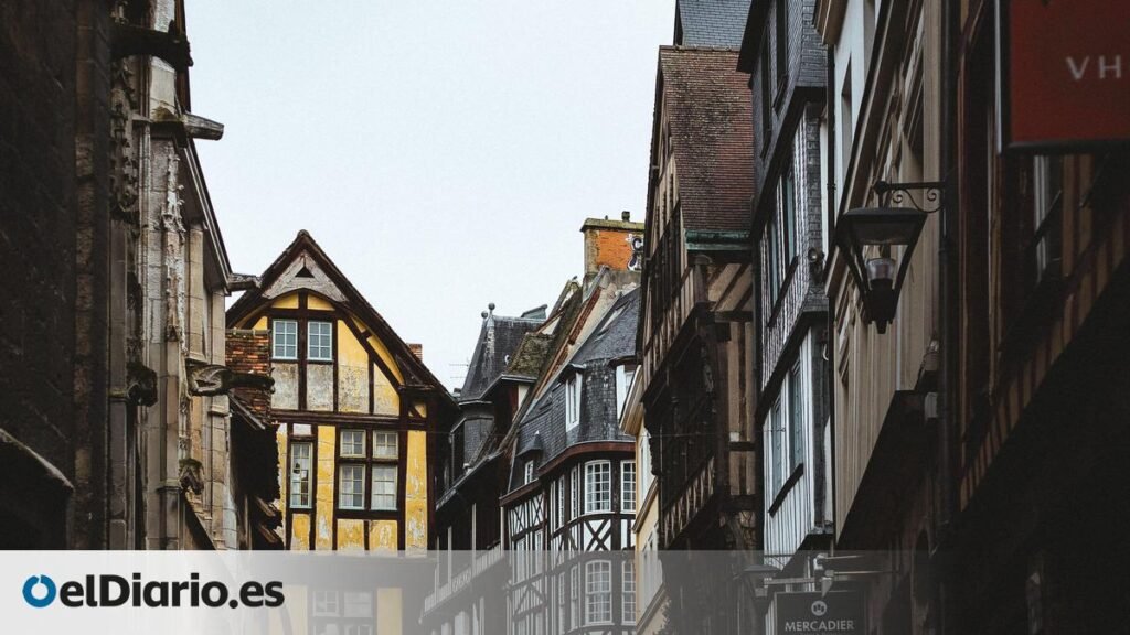 Esta ciudad francesa fue testigo del juicio y la ejecución en la hoguera de Juana de Arco Esta ciudad francesa fue testigo del juicio y la ejecución en la hoguera de Juana de Arco