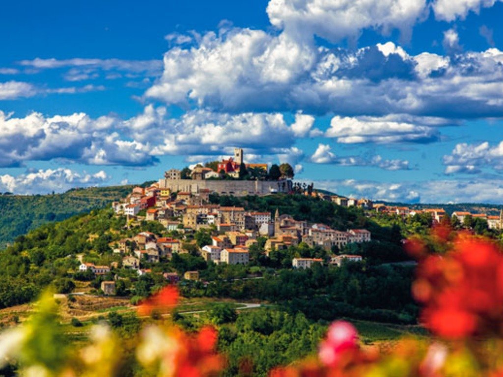 Fall is the new Summer according to new data from Virtuoso Fall is the new Summer according to new data from Virtuoso