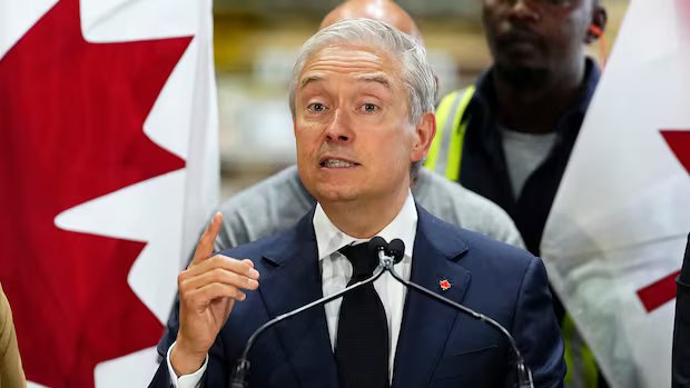 Federal ministers announce support for Canadians, $27B in counter-tariffs against U.S. Federal ministers announce support for Canadians, $27B in counter-tariffs against U.S.