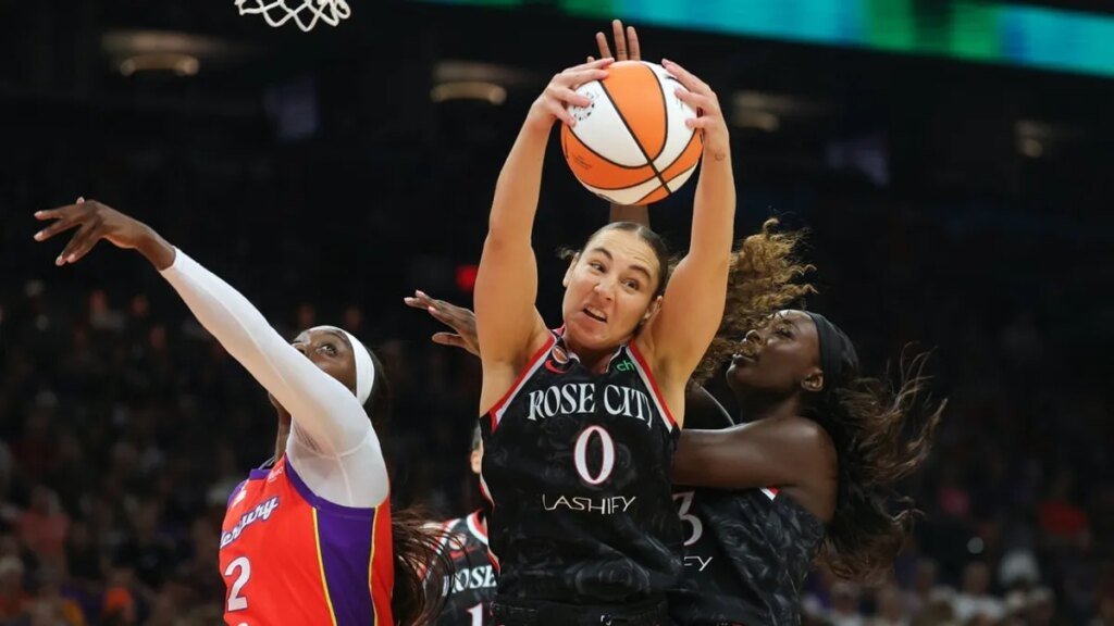 Fire storm back to beat Mercury, continue late-season run Fire storm back to beat Mercury, continue late-season run